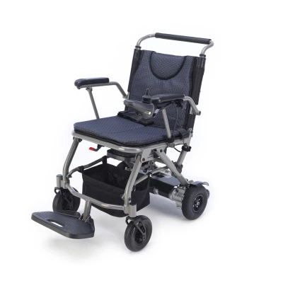 Elektrické invalidní vozíky Invacare Kompas foto