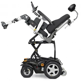 Invalidní vozík Handicare Puma 40 foto